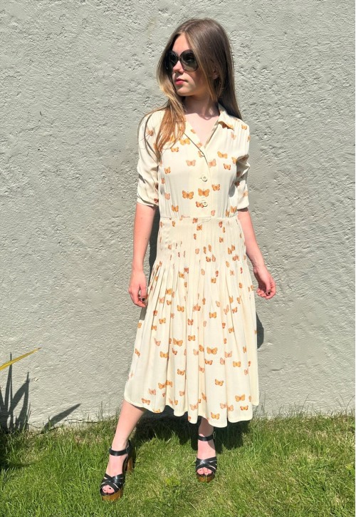 70's Vintage Anna Paola Cream Butterfly Midi Dress